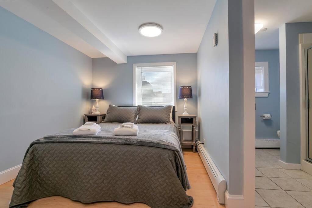 2Br Apt W/ 3 Min Walk To Downtown Swh - Low Tide Southwest Harbor Luaran gambar