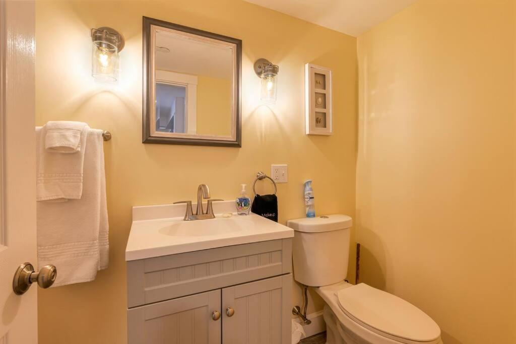 2Br Apt W/ 3 Min Walk To Downtown Swh - Low Tide Southwest Harbor Luaran gambar