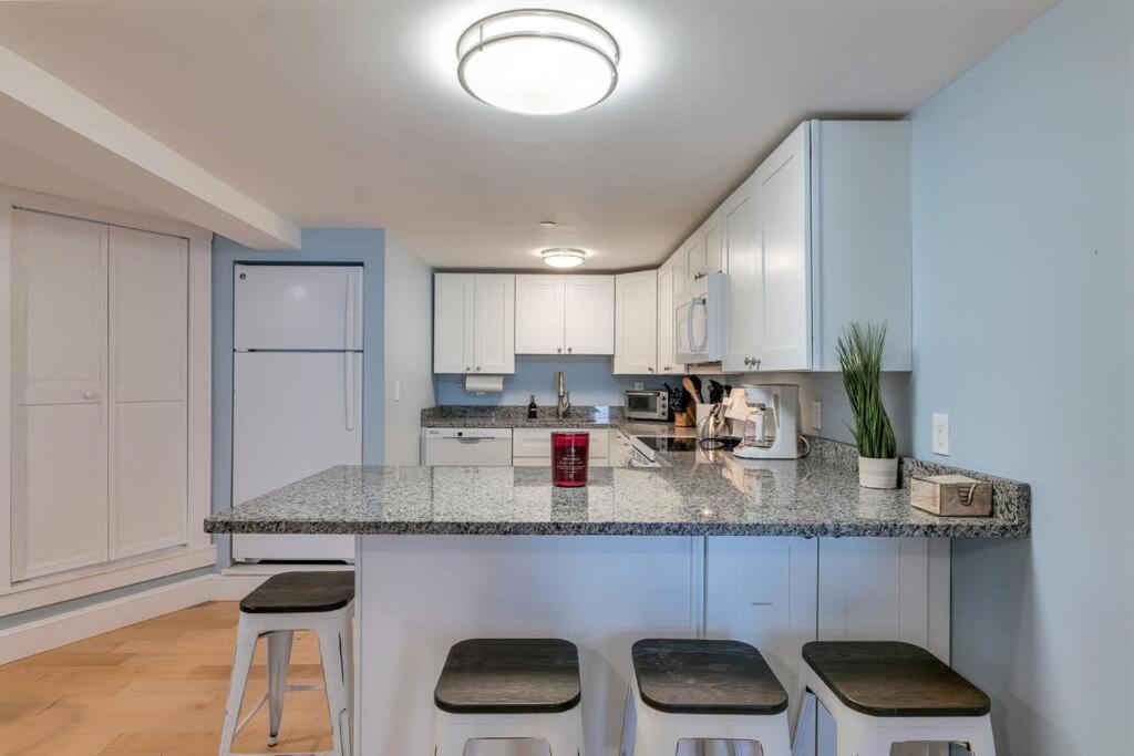 2Br Apt W/ 3 Min Walk To Downtown Swh - Low Tide Southwest Harbor Luaran gambar